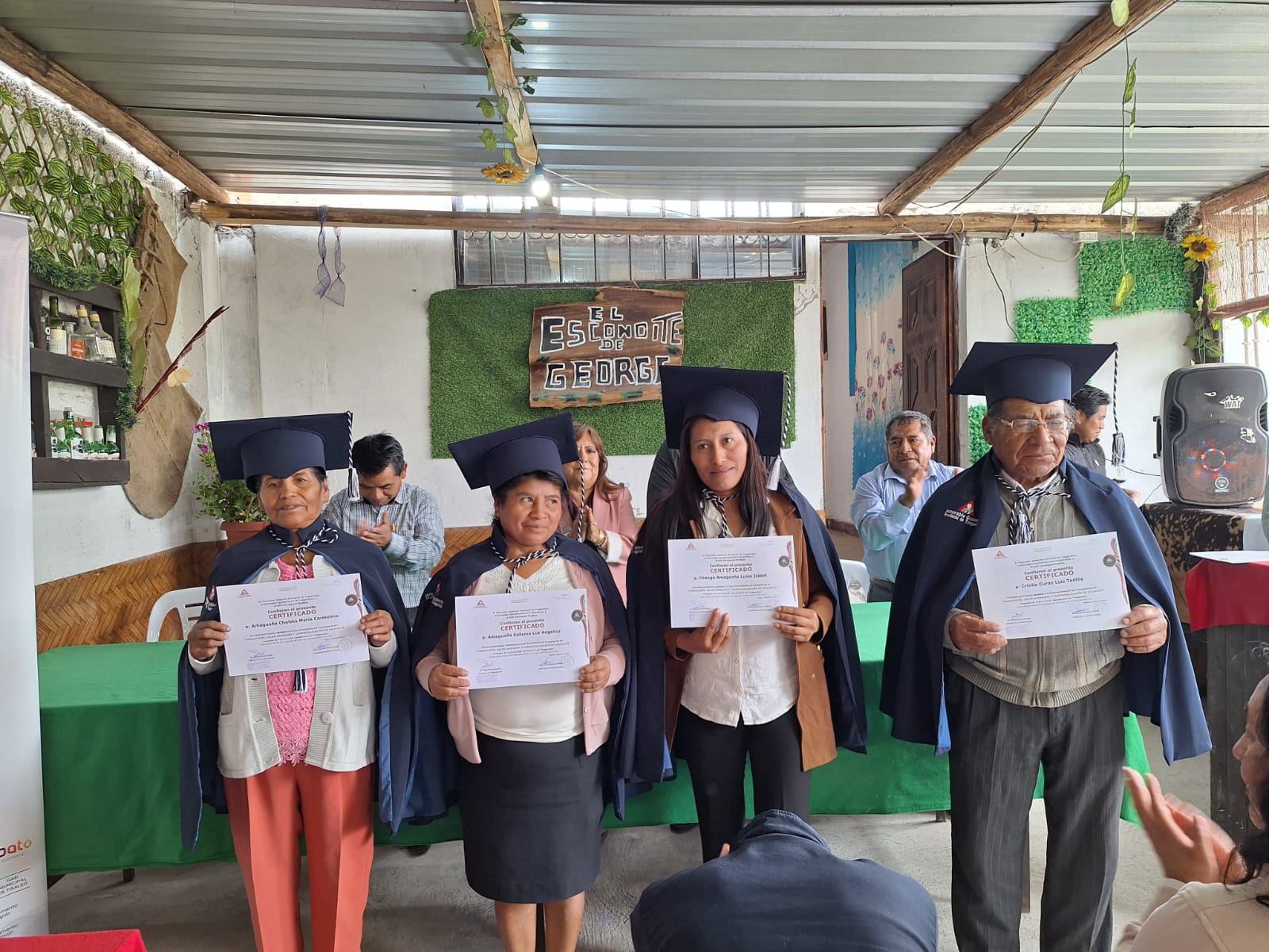 GRADUACIÓN DE PRODUCTORES DE AGUACATE EN PICAIHUA: IMPULSANDO EL DESARROLLO AGROPECUARIO EN TUNGURAHUA